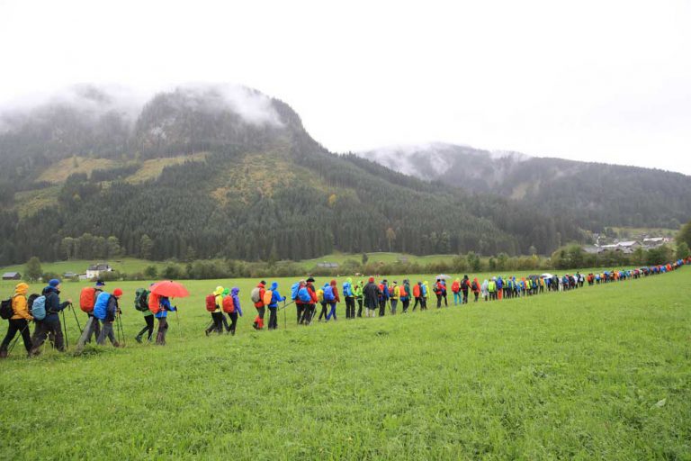 24 Stunden für Nepal - Wanderung 2017 - Bild von Daniel Hinterrramskogler 24 Stunden für Nepal - Wanderung 2017 - Bild von Daniel Hinterrramskogler