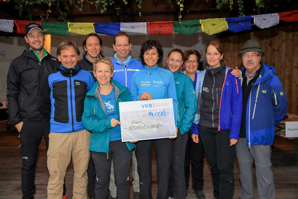 24 Stunden für Nepal - Wanderung 2017 - Bild von Daniel Hinterrramskogler 24 Stunden für Nepal - Wanderung 2017 - Bild von Daniel Hinterrramskogler